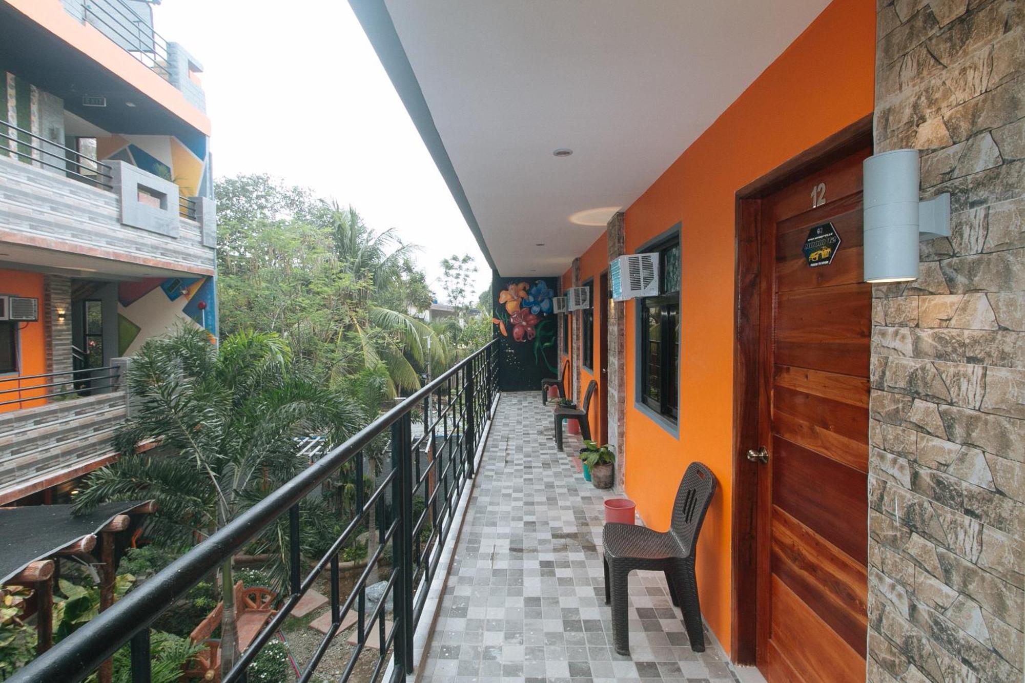 Reddoorz @ G42 Apartelle อีโลอีโลซิตี้ ภายนอก รูปภาพ